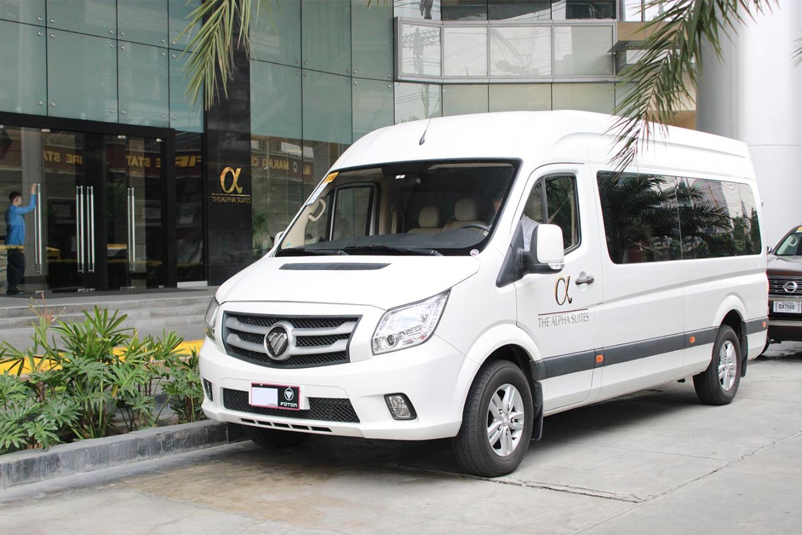 The Alpha Suites Makati City Екстер'єр фото
