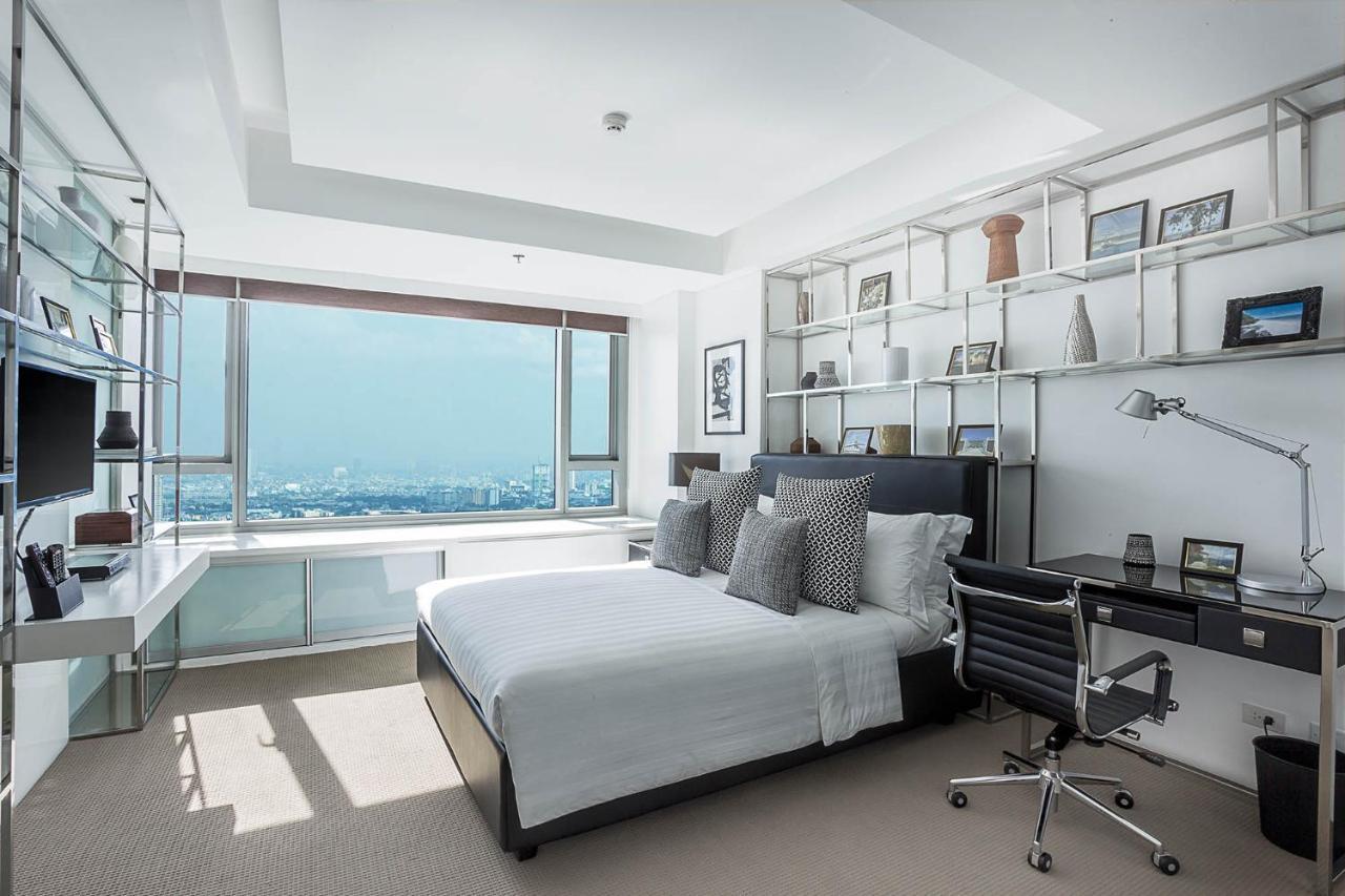 The Alpha Suites Makati City Екстер'єр фото
