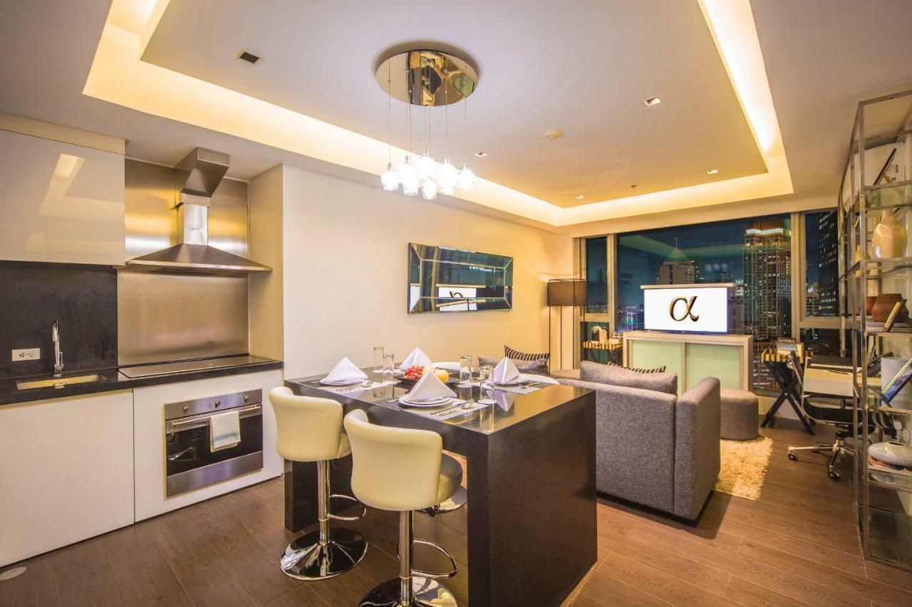 The Alpha Suites Makati City Екстер'єр фото